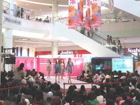09S/Sファッションショー（大高）